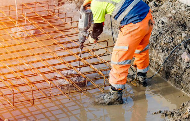Best Best Concrete Contractor  in St Robert, MO